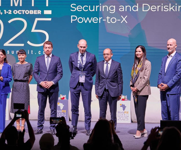 Group photo of the Plenary Session 3 speakers